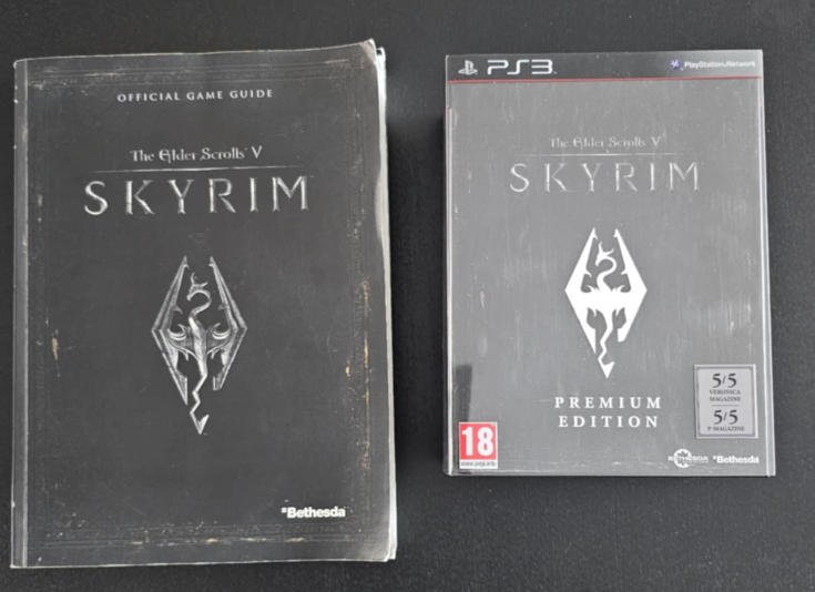 Elder Scrolls V Skyrim (Premium Edition + Guide Book)